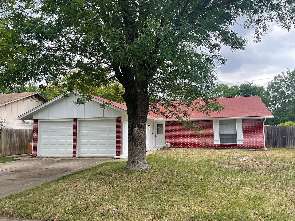 1st image of 10801 Barnhill Dr