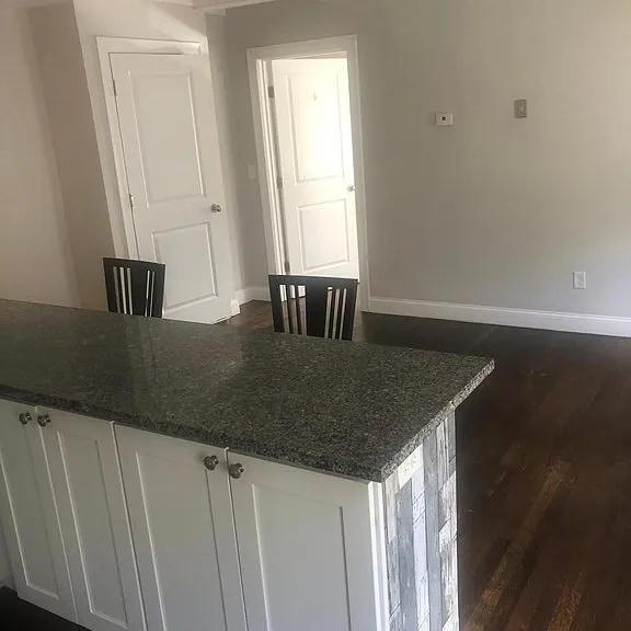 70 Safford St #4A — Photo 2