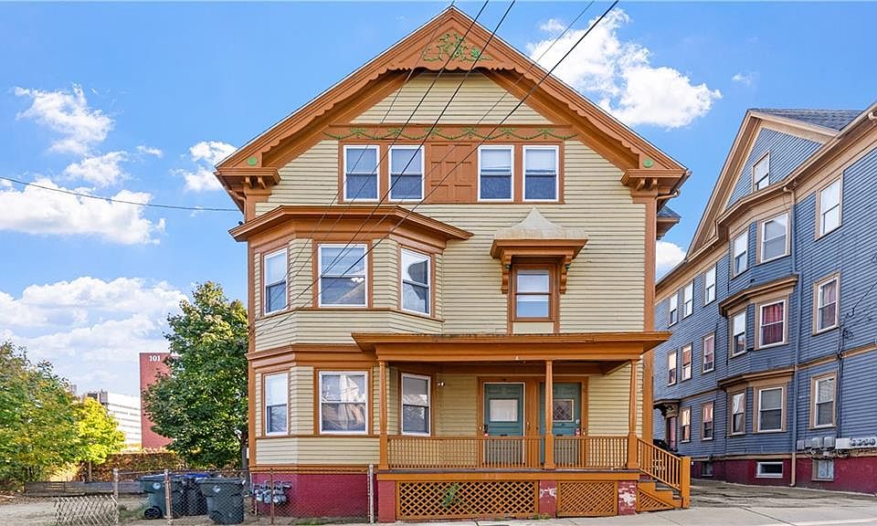 16 Emmett St Providence RI | Zillow