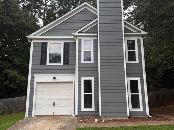 1297 Old Countryside Cir, Stone Mountain, GA 30083