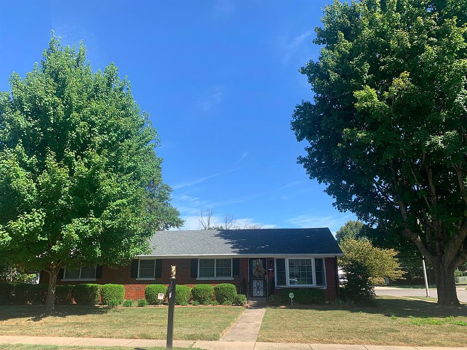 1st image of 245 Bradford Dr
