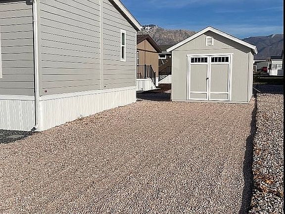 10x12 shop with power