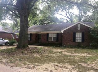 1875 S Dearing Rd, Memphis, TN 38117