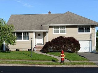 22 Fairfield Rd, Clifton, NJ 07013