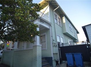 1111 6th St, New Orleans, LA 70115