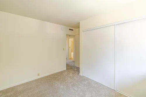 Floor plan Two-Bedroom