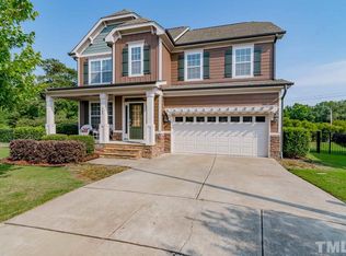 402 Marnock Ct, Fuquay Varina, NC 27526
