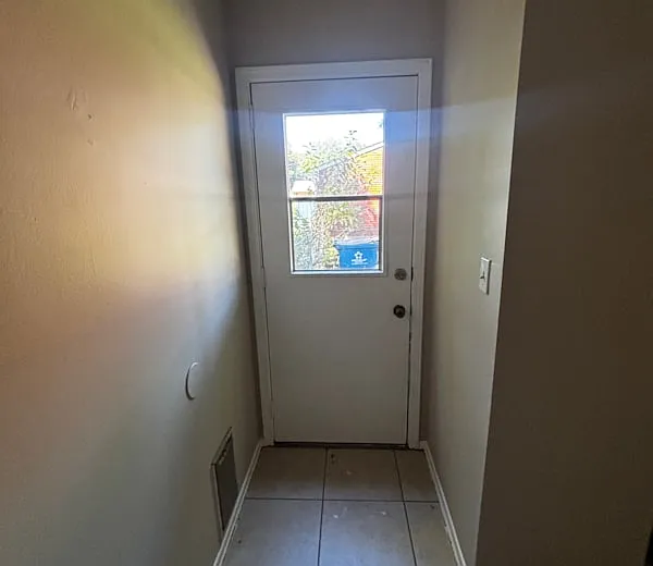 10500 Tarrytowne Rd — Photo 3