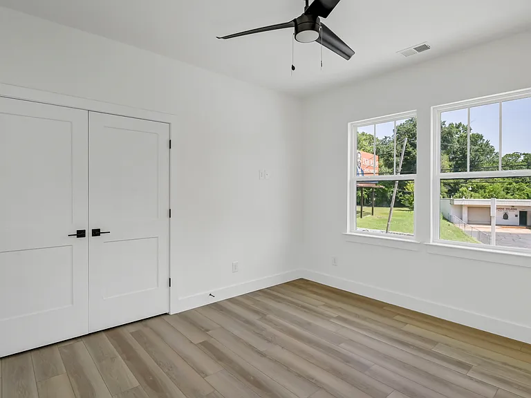 2466 Millwood Ave #A — Photo 34