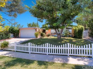 6562 Gazette Ave, Winnetka, CA 91306