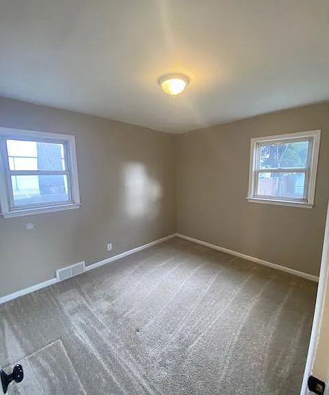 24932 Tuscany Ave — Photo 5
