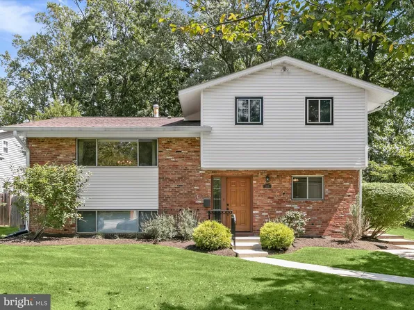 1718 Evelyn Dr, Rockville, MD 20852