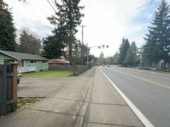 4th image of 3734 12th St SE