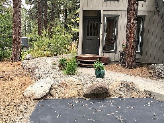 2nd image of 981 Fairway Park Dr