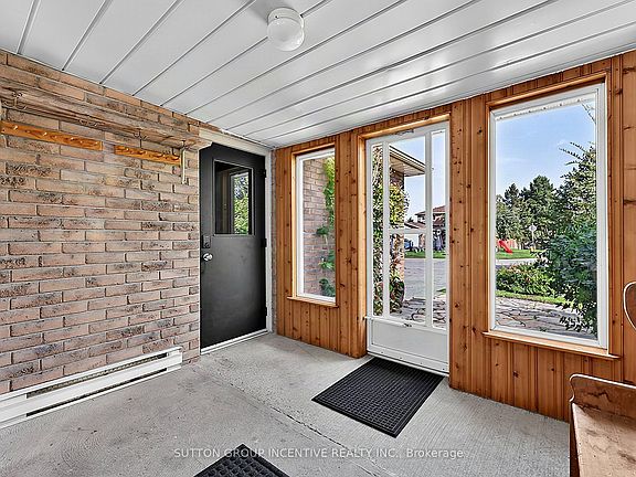 5th image of 38 Trillium Cres