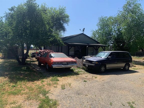 4th image of 5526 Alicia Ave