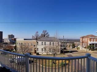 1101 Monroe St APT 3, Vicksburg, MS 39183