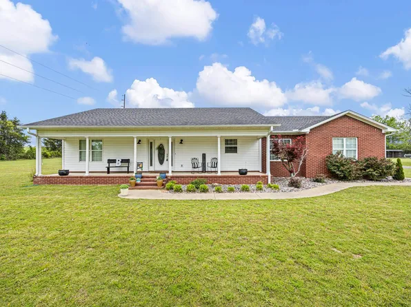 2706 Wire Rd, Clarksville, AR 72830