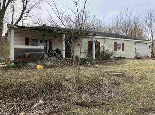77 Allen St, Heltonville, IN 47436