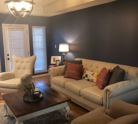 5th image of 115 Reynolds Ave APT 18