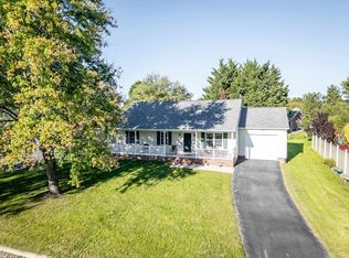 23 Briarwood Cir, Staunton, VA 24401