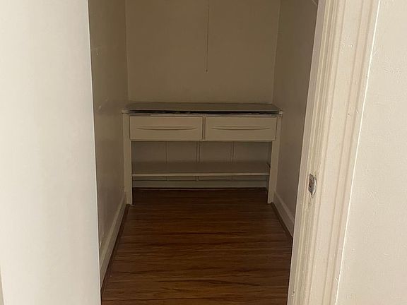 3rd image of 1361 W Sunset Blvd #3