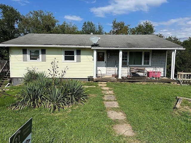 1st image of 159 Ernest Ave