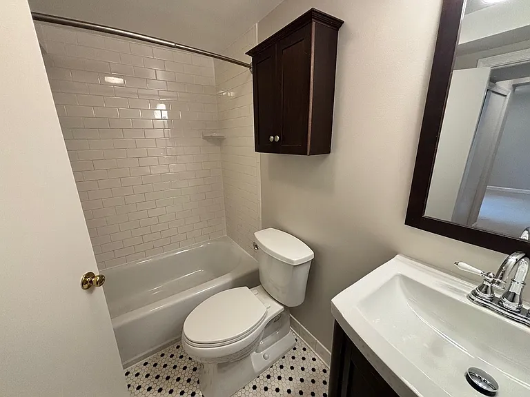 2705 Fort Dr — Photo 21