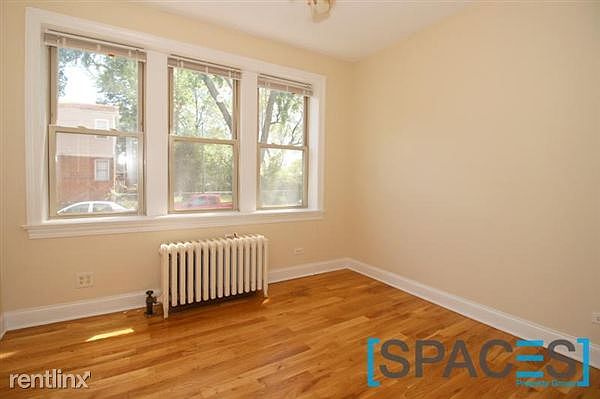 2nd image of 4562 W George St
