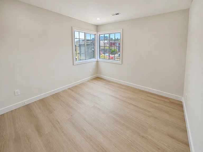 436 Lomond Dr — Photo 19