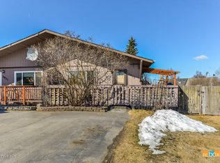 3933 Starburst Cir, Anchorage, AK 99517