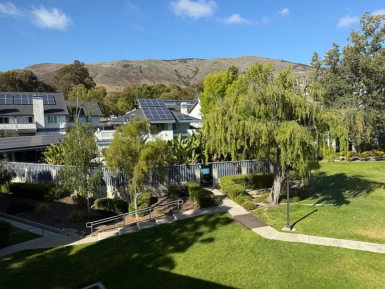 1029 Southwood Dr #G — Photo 10