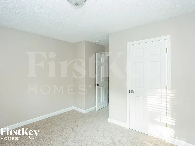 2192 Mallard Pointe Dr — Photo 13