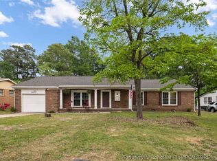 213 Haverhill Dr, Fayetteville, NC 28314