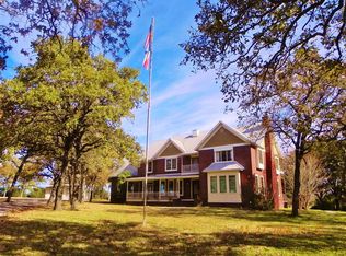 6819 Us Highway 77 S, Hallettsville, TX 77964