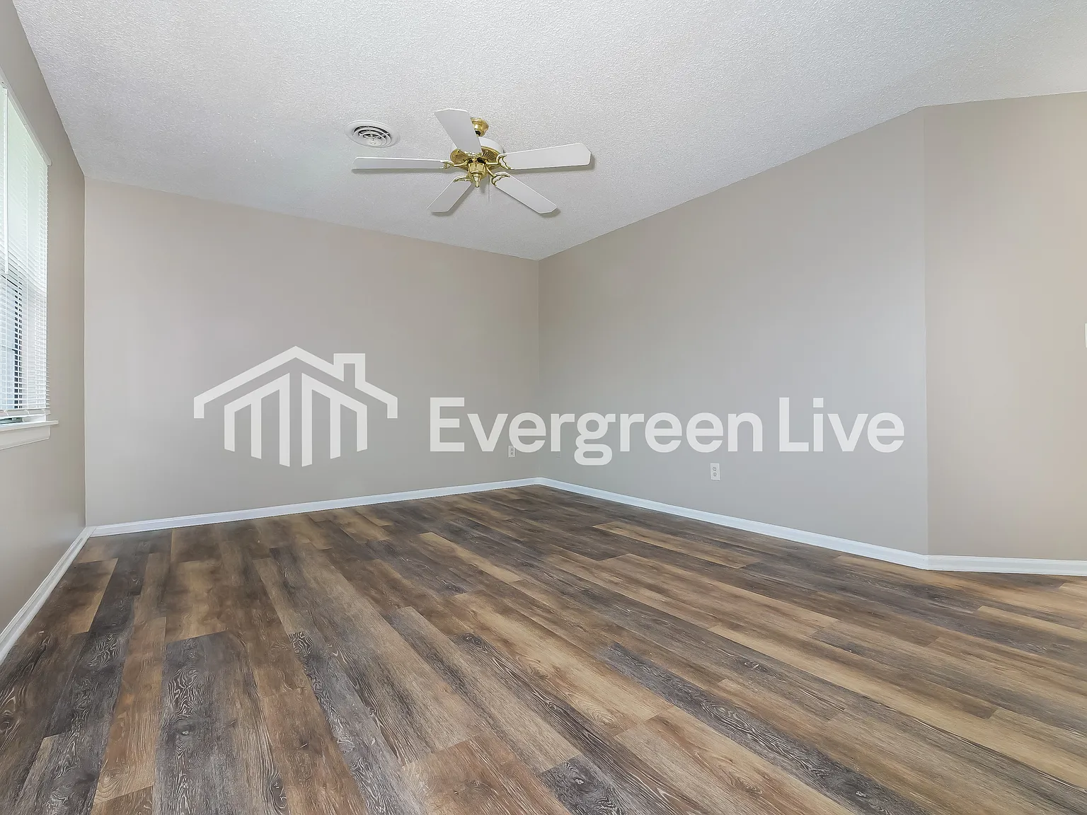 2 bed, 1.0 bath, 1068 sqft, $1,145 — Photo 3