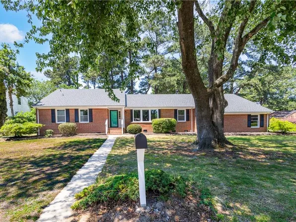 2801 Ashwood Dr, Chesapeake, VA 23321
