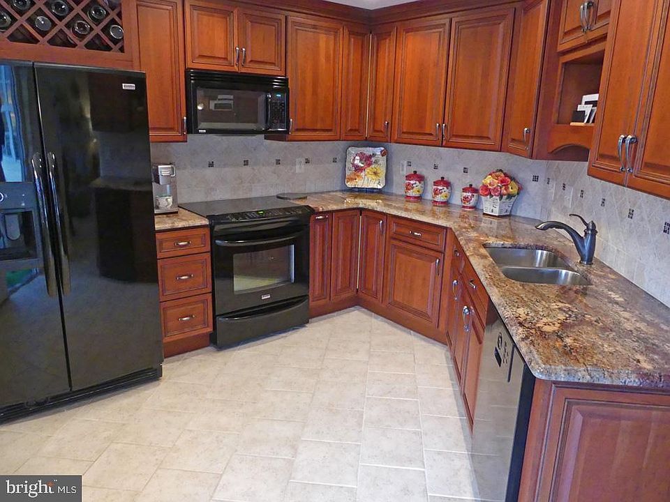 1st image of 206 Kimary Ct Unit 3A