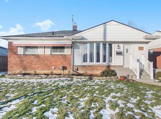 26131 Marlene St, Roseville, MI 48066