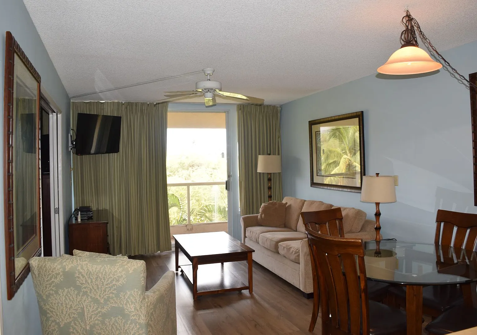 Maui Banyan 1 bd 2 bath furnished unit available February 1, 2026 for 1 yr. term. — Photo 3