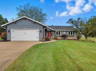 1281 Wejegi Dr, Hubertus, WI 53033