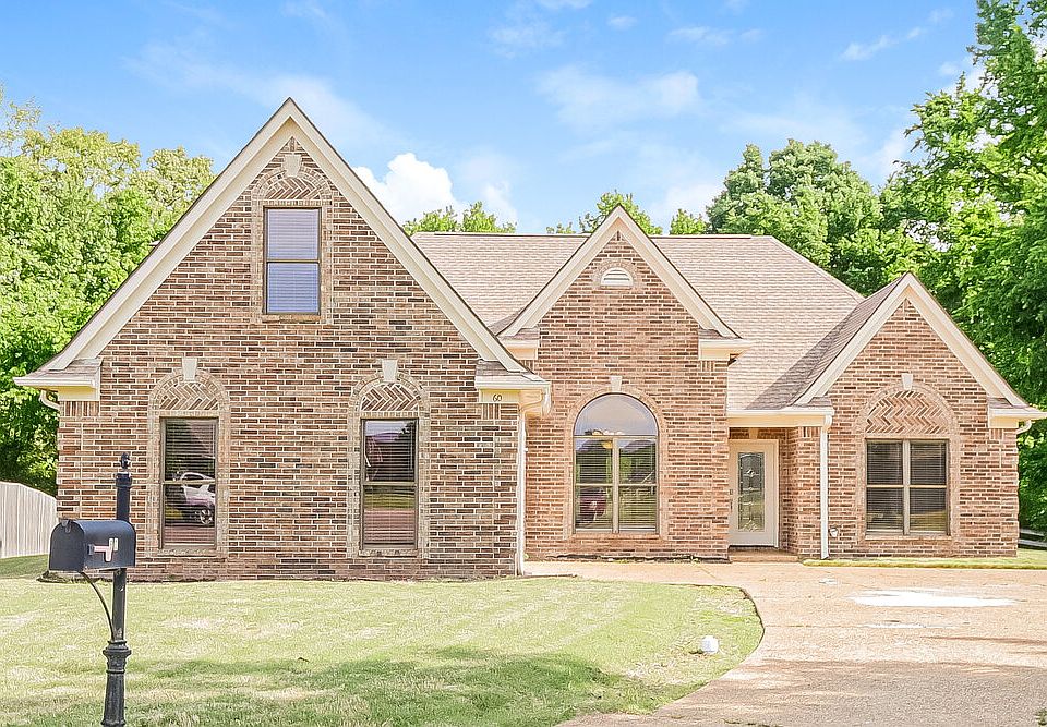 1st image of 60 Willow Crest Cv
