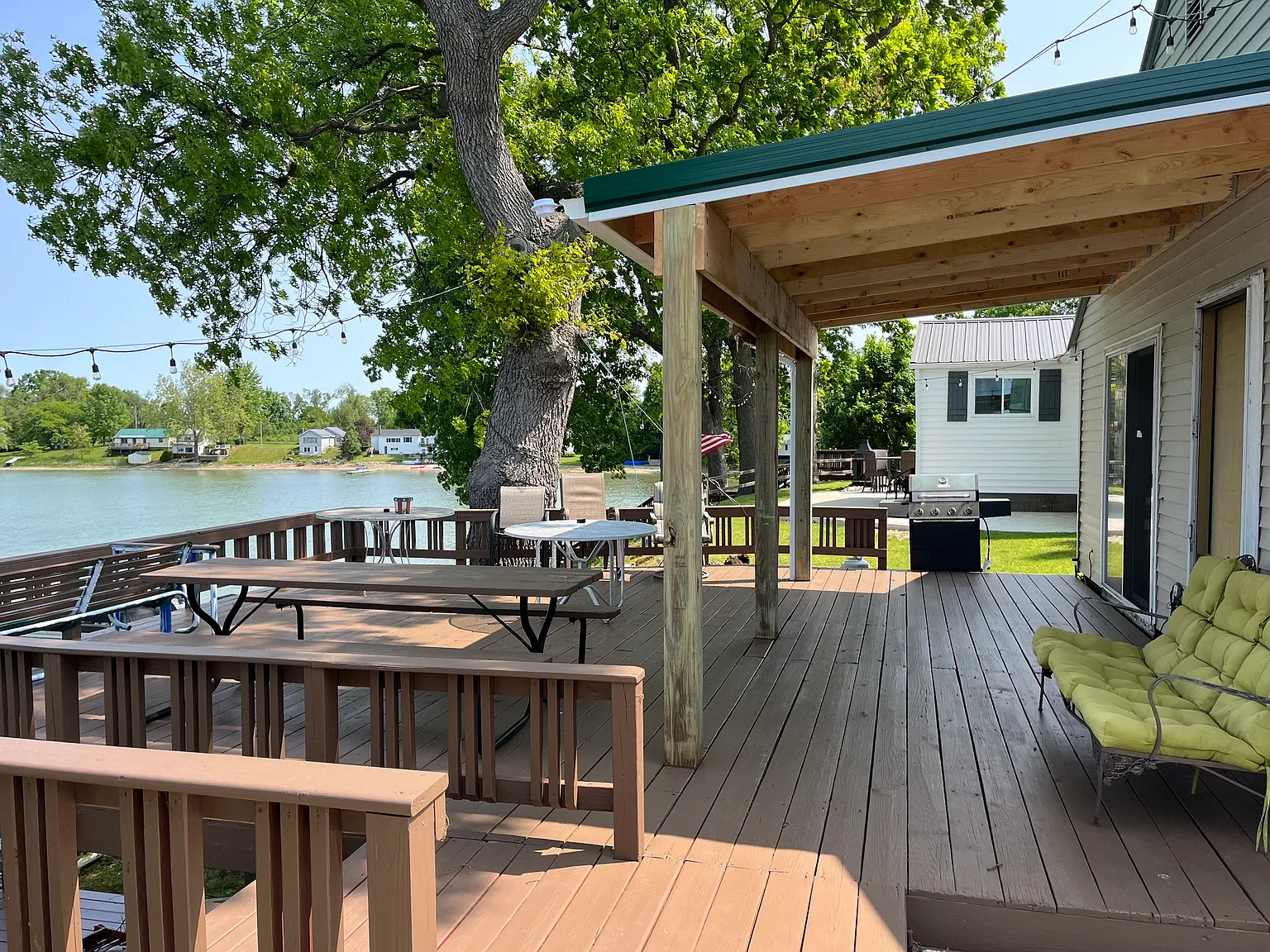 622 Stoney Point Drive — Photo 3