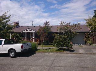 8300 29th Ave NW, Seattle, WA 98117