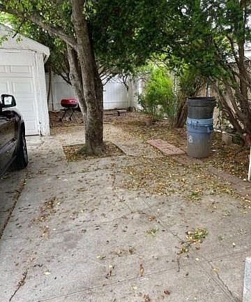 3rd image of 31-22 58th St