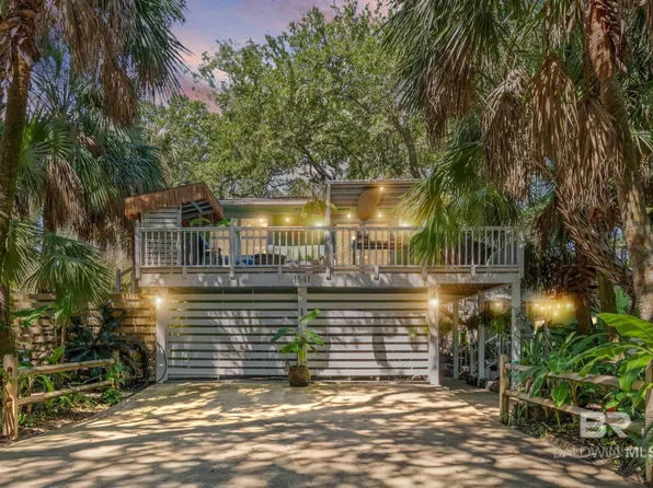 1541 Knob Hill Dr, Gulf Shores, AL 36542