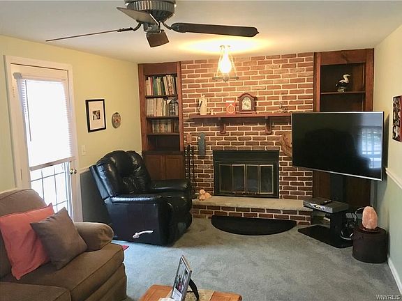 4th image of 159 Blackstone Blvd