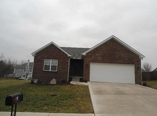 861 Deer Field Dr, Greencastle, IN