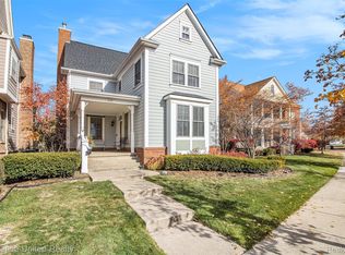 619 McKinley Cir, Canton, MI 48188