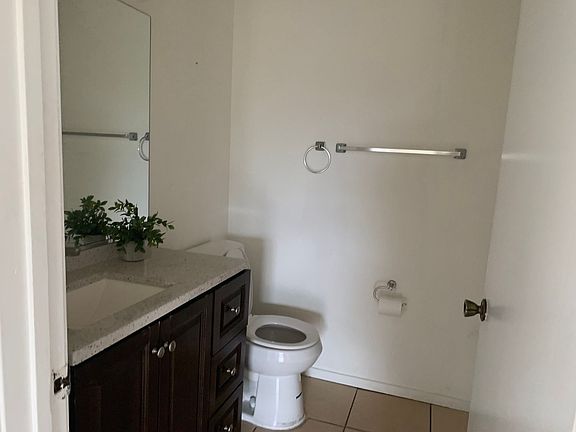 5th image of 1440 Plaza Del Amo #F